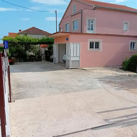 Laura No.1 Apartment Kastela Exterior photo