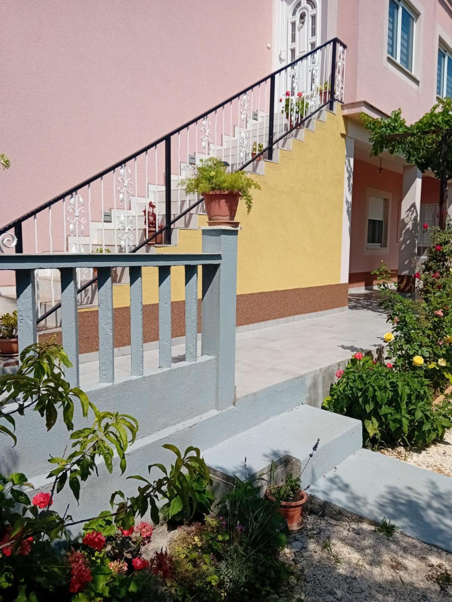 Laura No.1 Apartmán